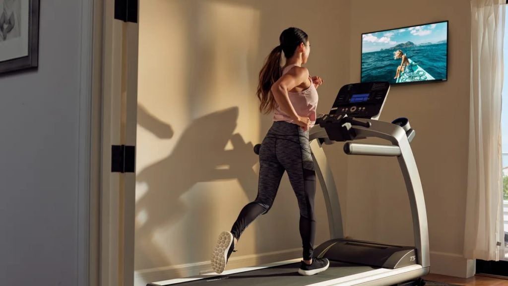 Vizio D40f-J09 Review gym