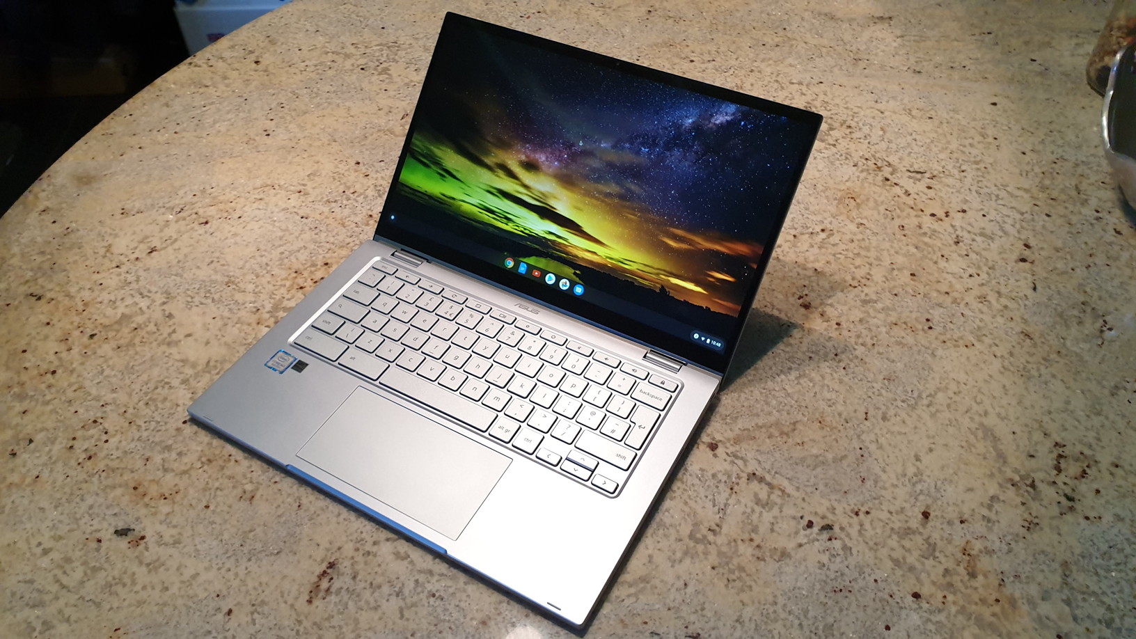 Asus Chromebook Flip C433 C433TA-AS384T Review
