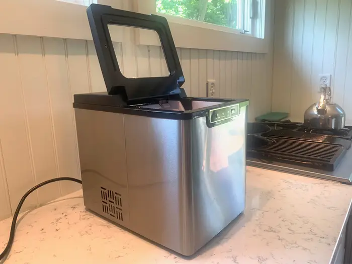VREMI ICEMAKER