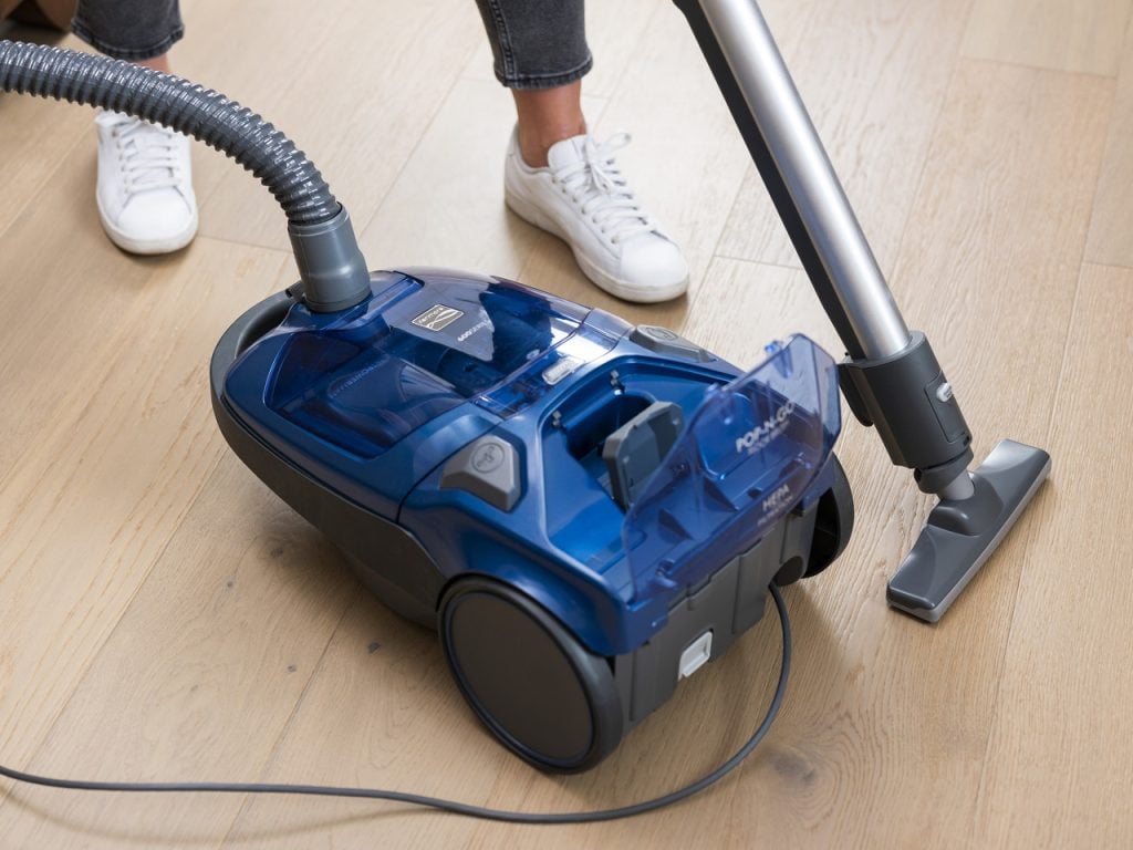 vacuum cleaner