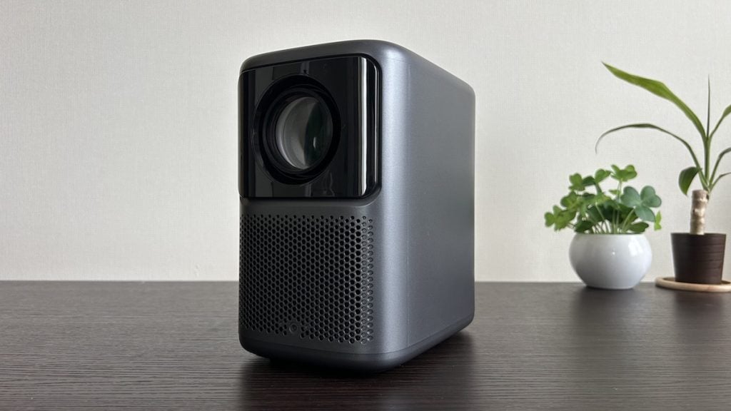 Dangbei N2 Smart Projector Review table