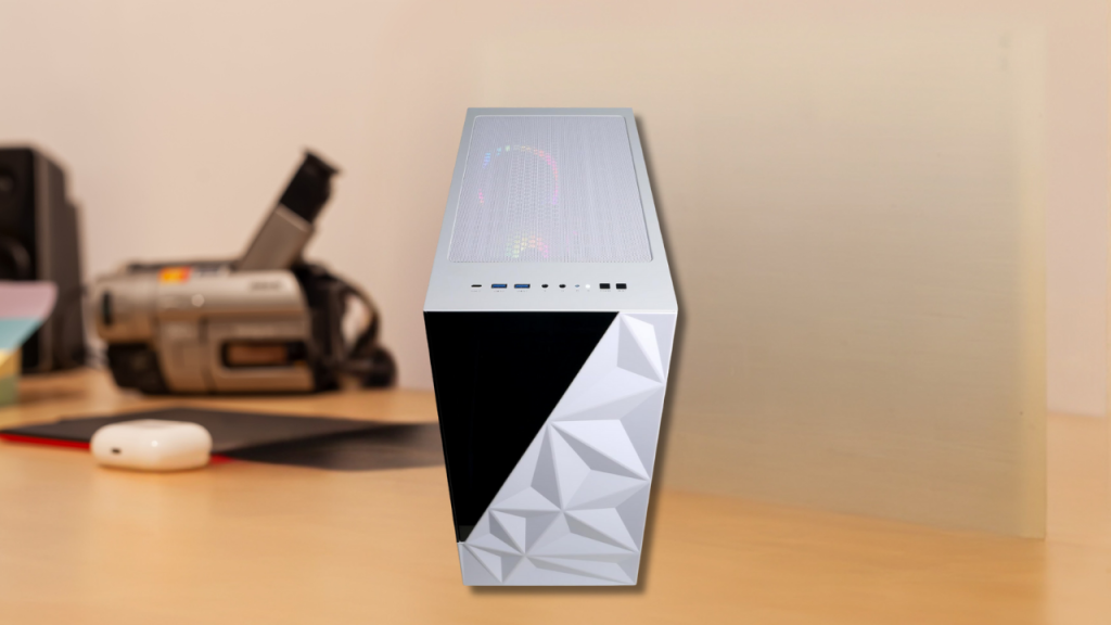 CyberPowerPC Gamer Extreme VR GXiVR8040A17 Review ports