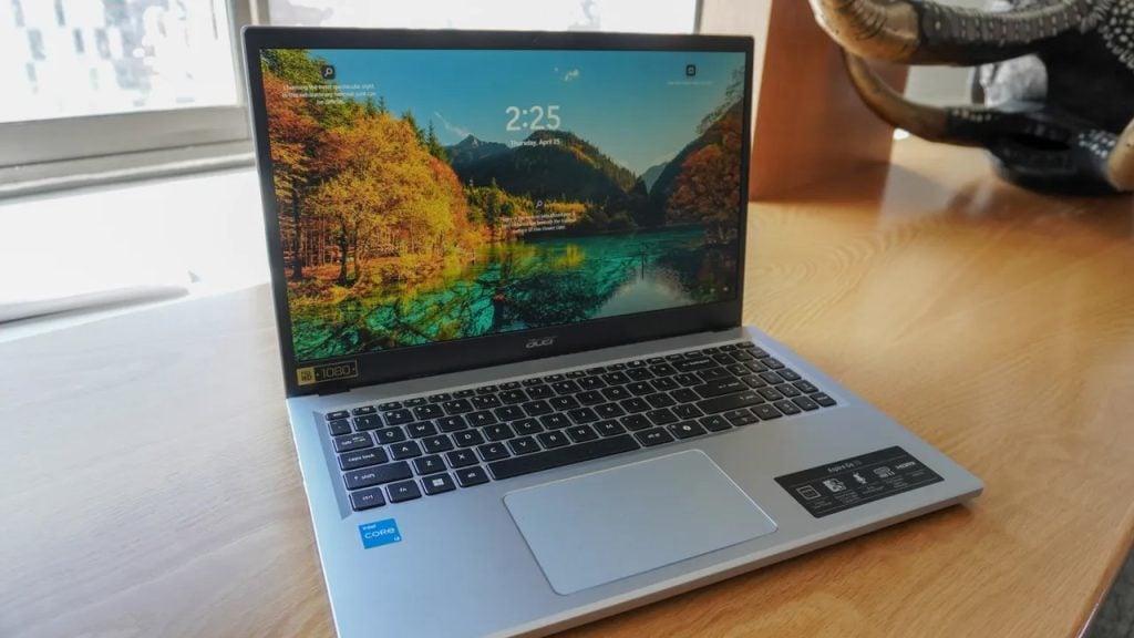 Acer Aspire Go 15 AG15-32P-39R2 Review front