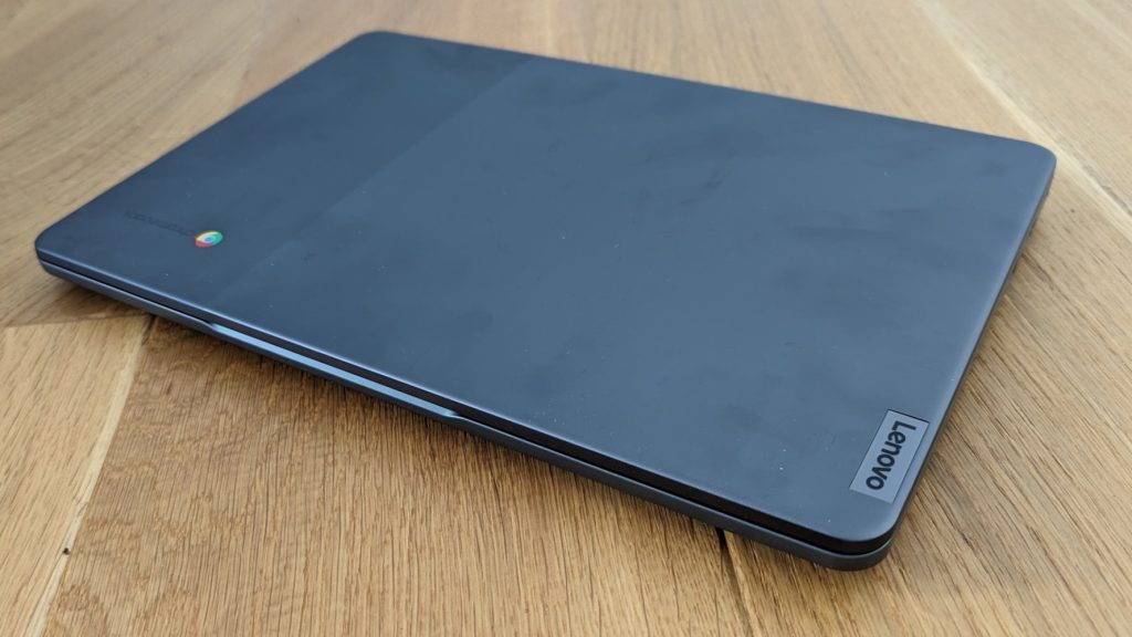 Lenovo IdeaPad Slim 3i Chromebook