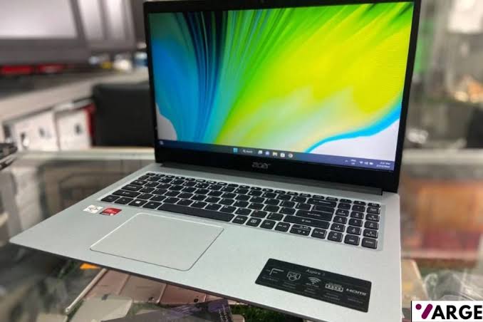The Best Laptops Under 500 acer 2